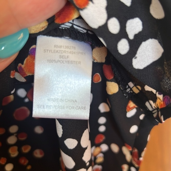 DR2 Blouse Tunic Abstract Print on Black | M - Picture 4 of 7